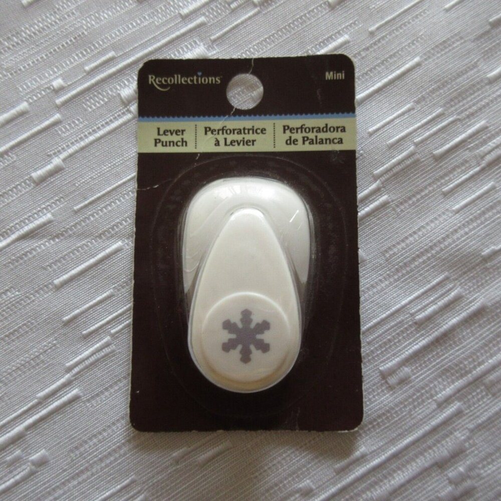 Recollections Mini Snowflake Lever Punch Holiday Scrapbooking .375" New Package